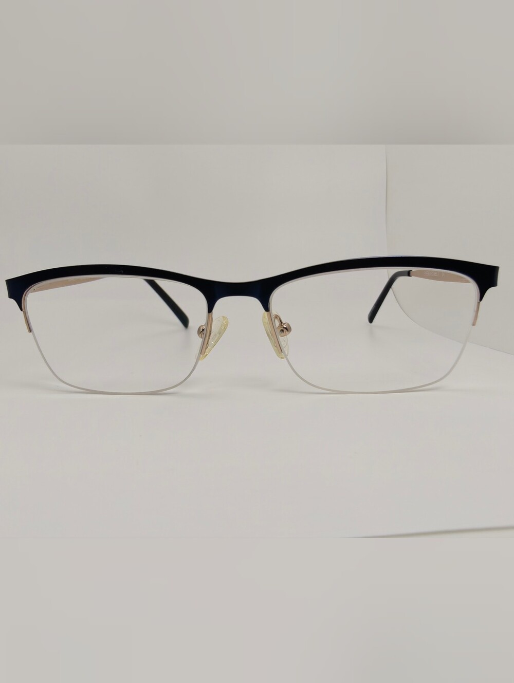Rally. Semi-Rimless Glasses Royal and Gold. Nosepads. Spring Hinge